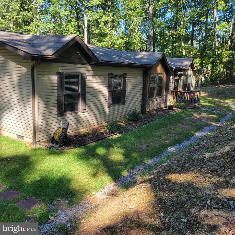 139 Dusty Lane - Photo 1