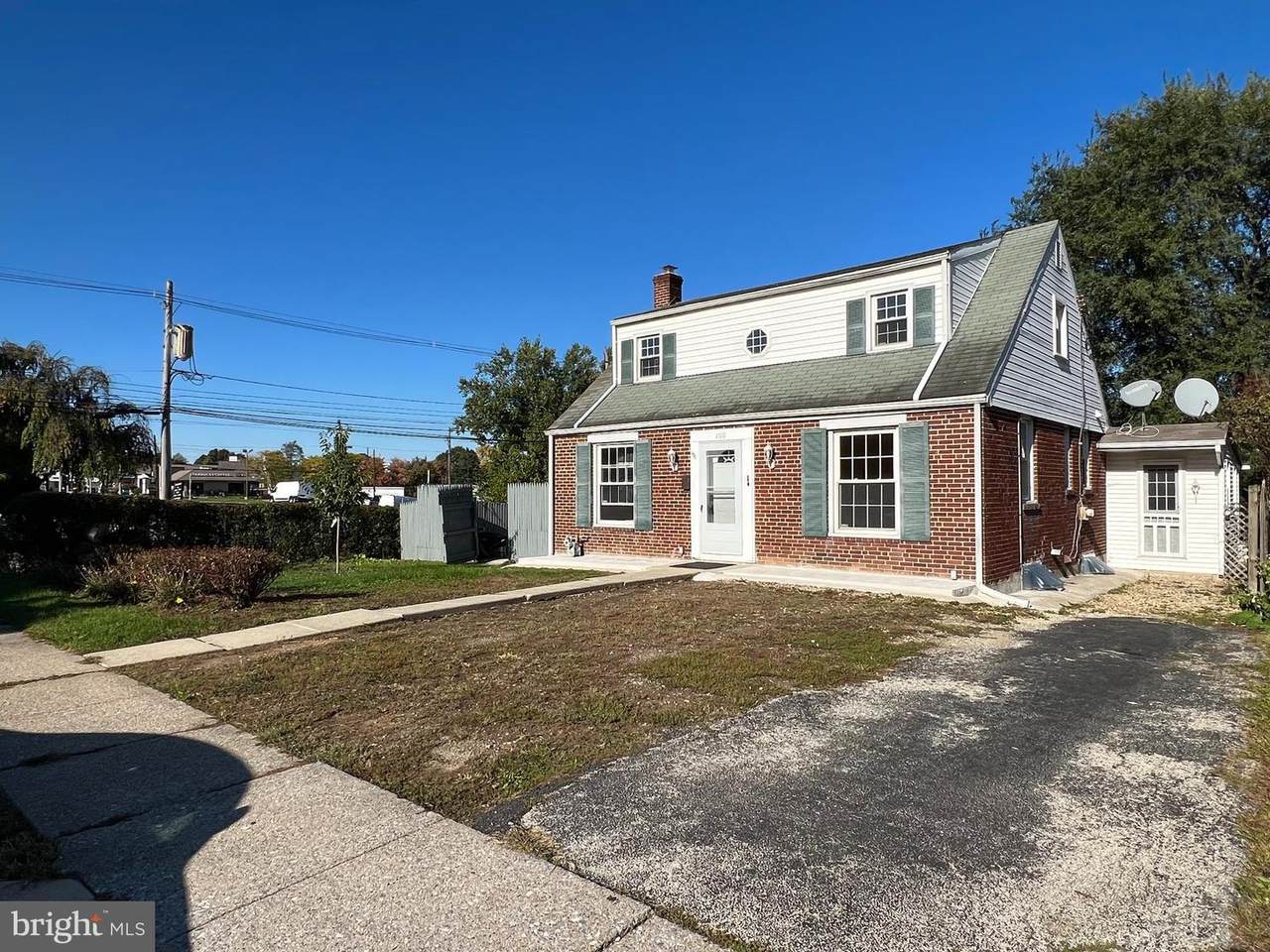 100 Richmond Road - Photo 1