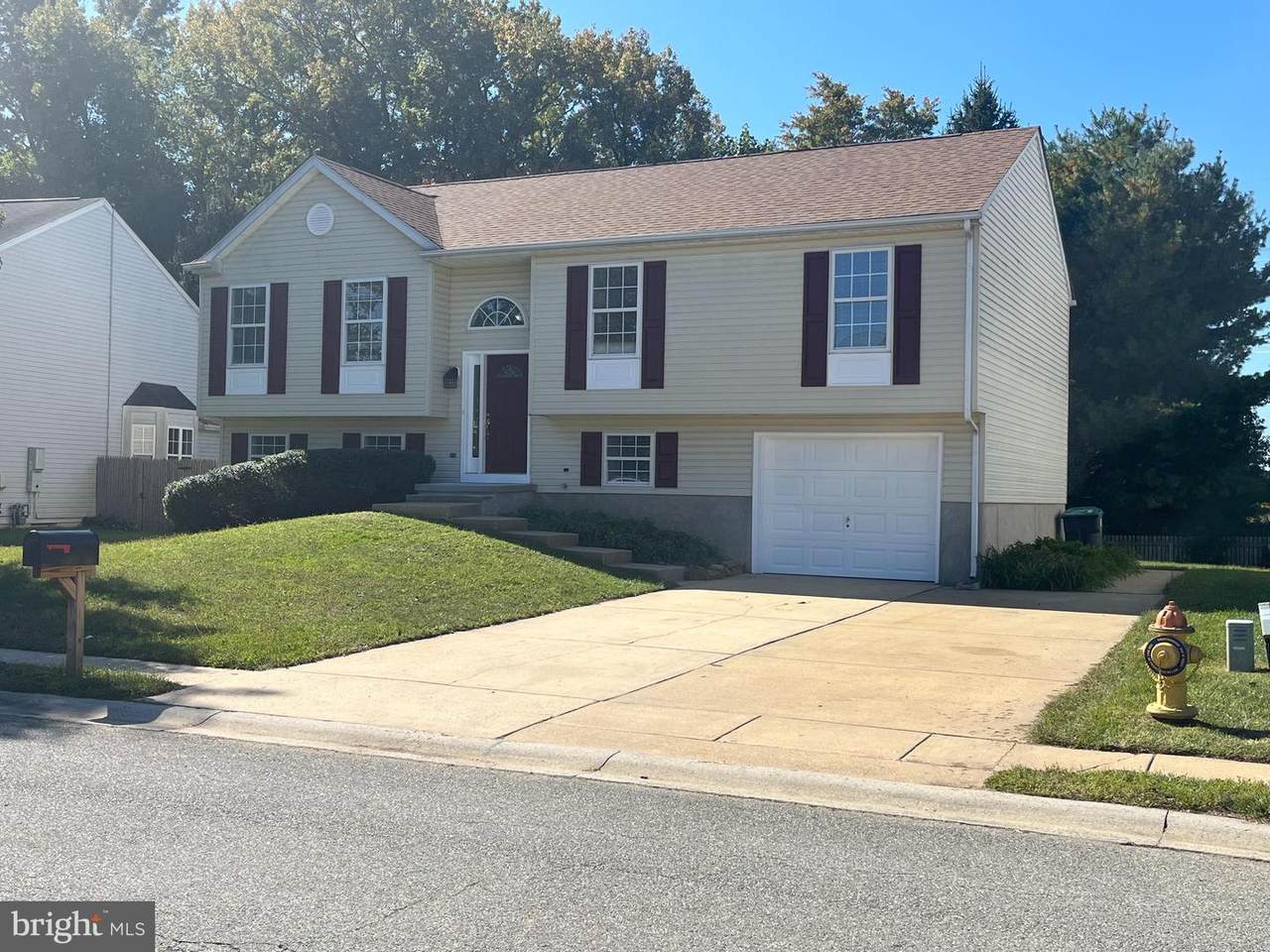 28 Bastille Loop - Photo 1