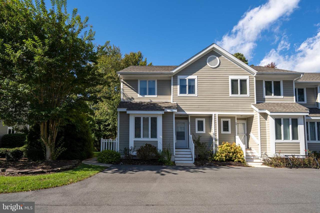31852 Schooner Drive - Photo 1