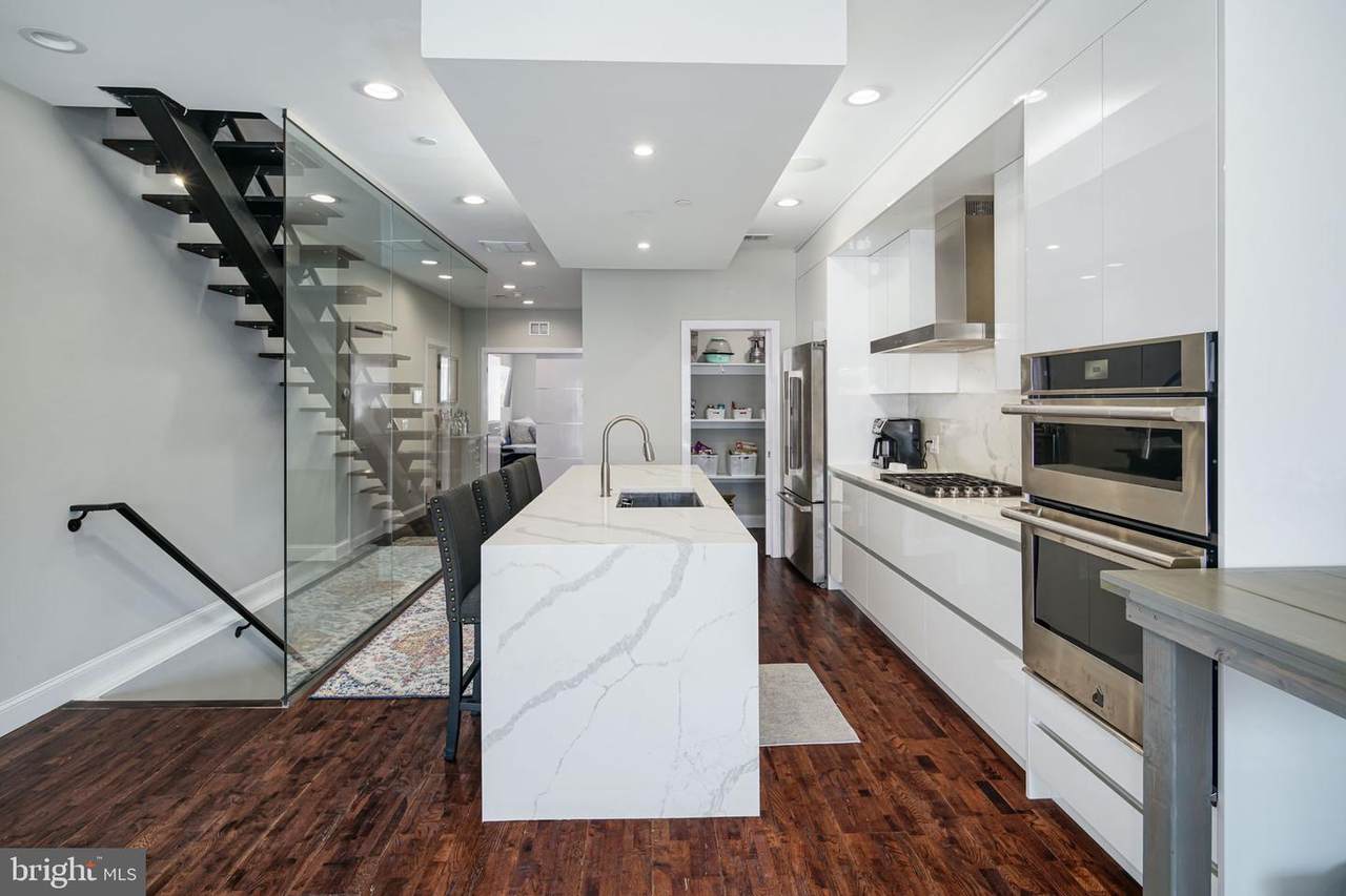 1516 Cambridge Street - Photo 1