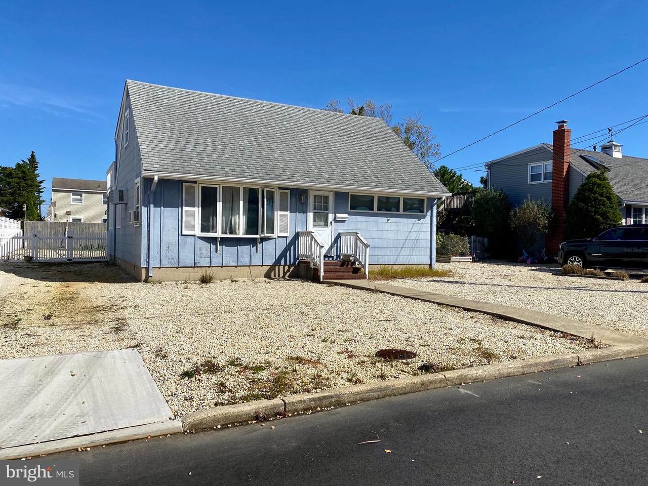 375 6TH Street - Photo 1