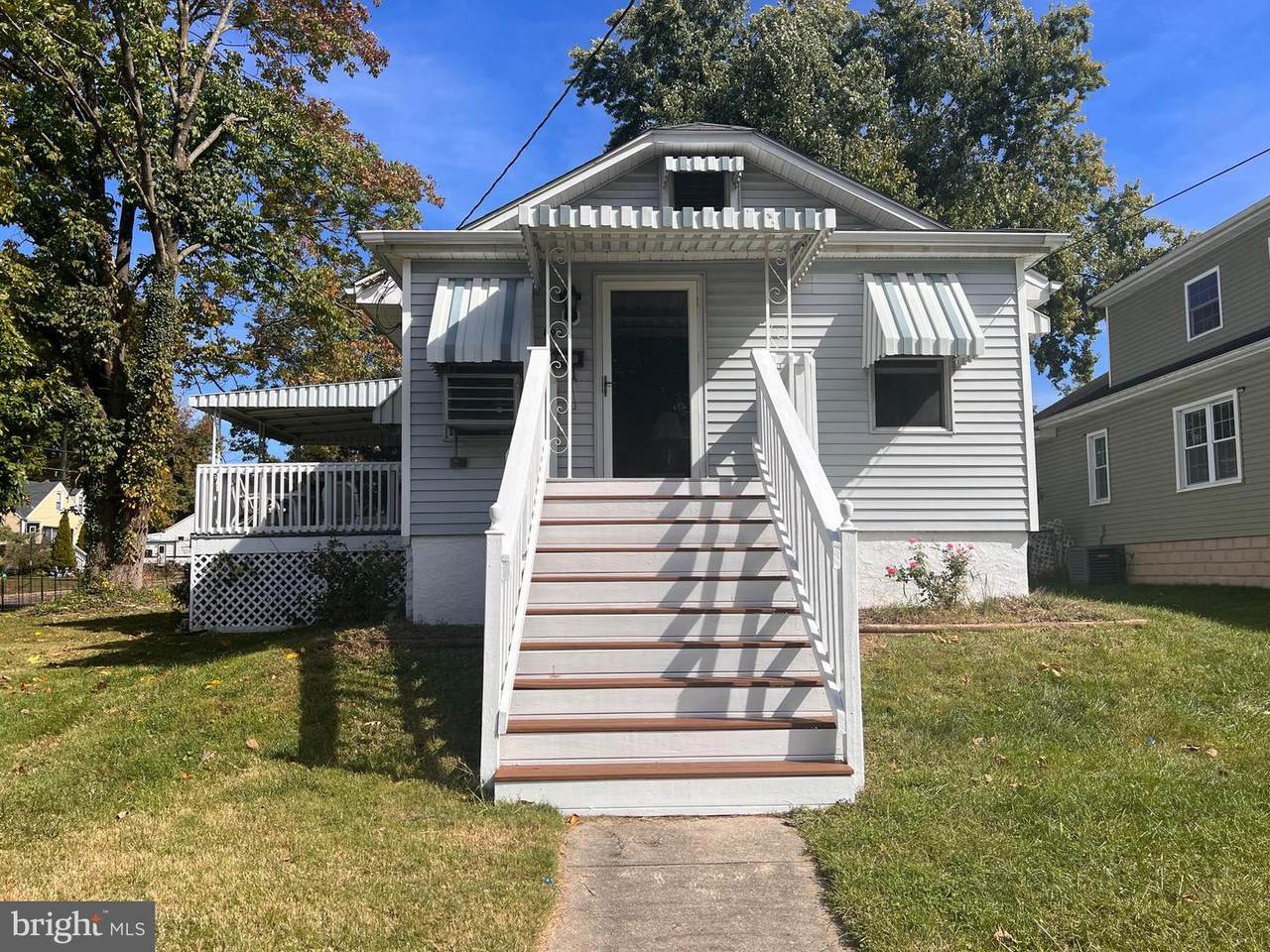 890 Crescent Avenue - Photo 1