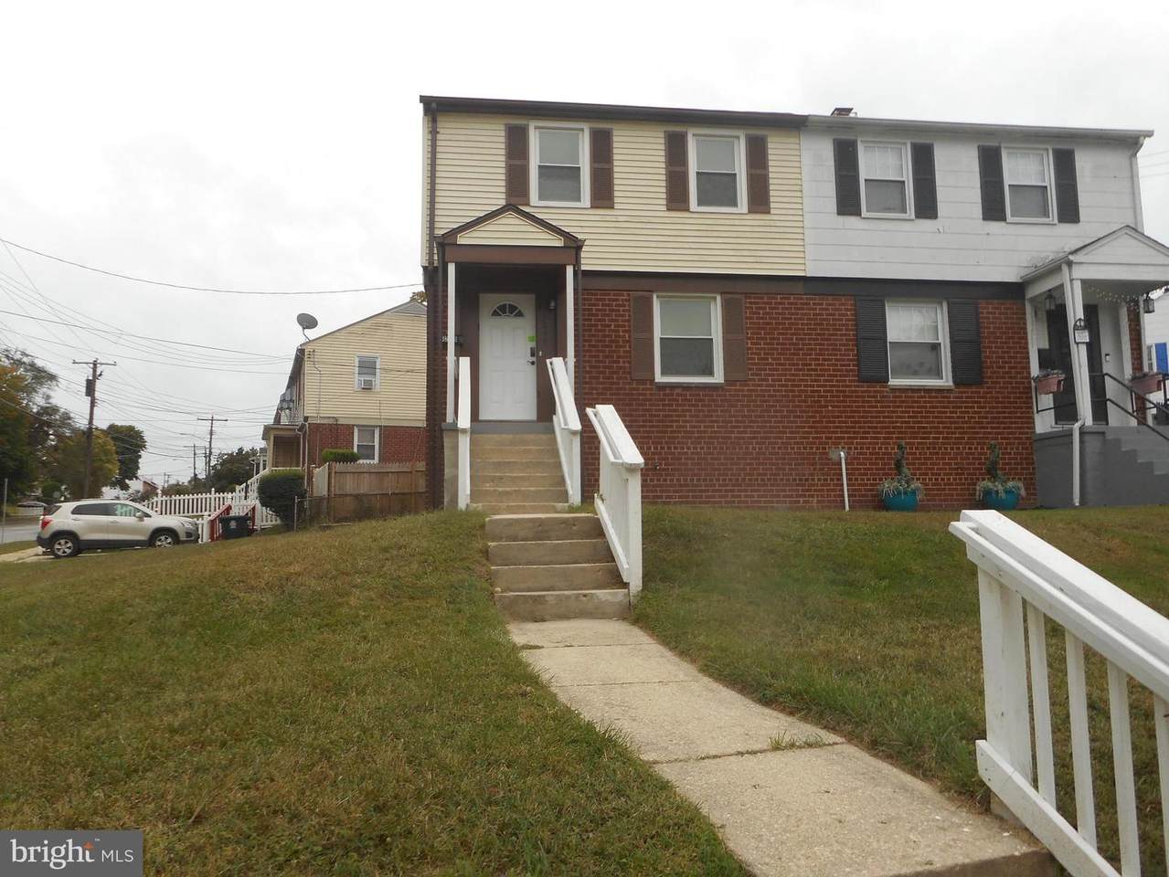 3239 Beaumont Street - Photo 1