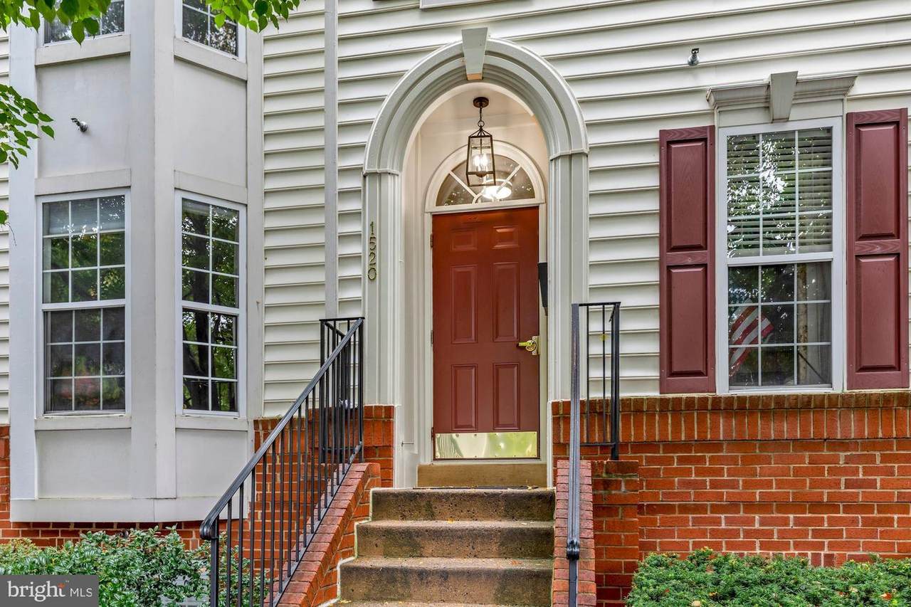 1520 Northern Neck Drive - Photo 1