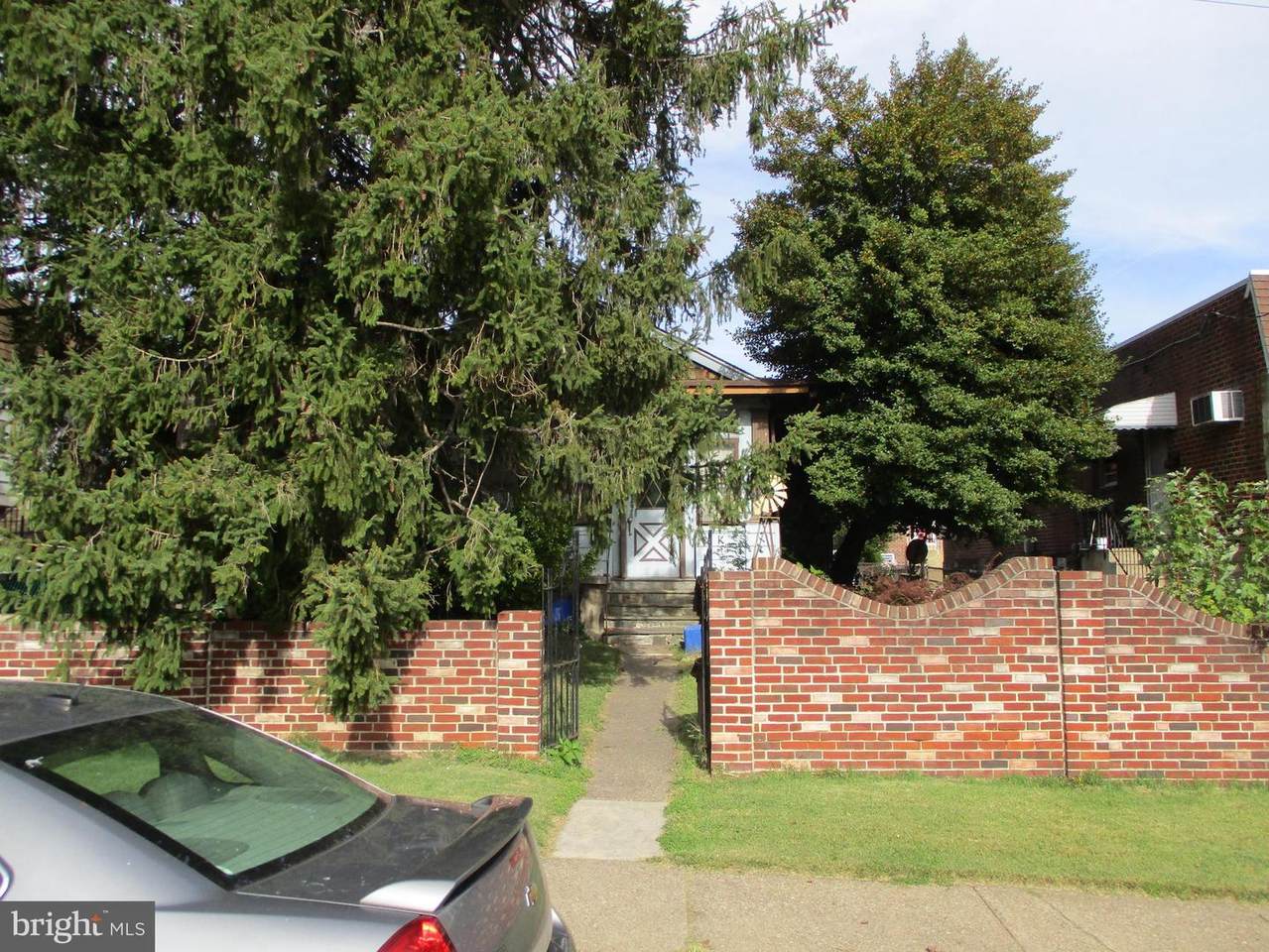 4011 Arendell Avenue - Photo 1