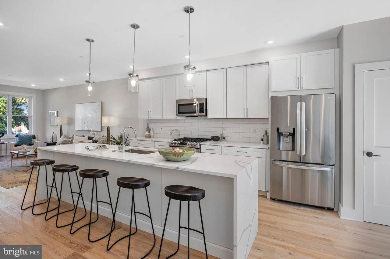 1420 Perry Place - Photo 1