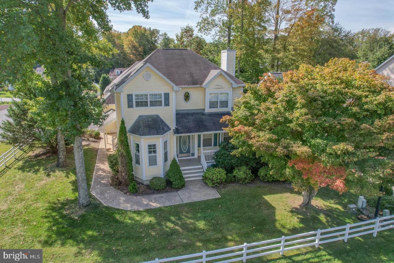 19 Hingham Lane - Photo 1