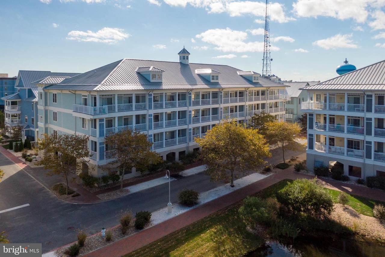2 Fountain Drive - Photo 1
