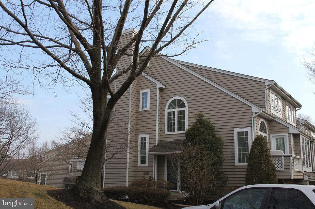 47 Cabot Drive - Photo 1