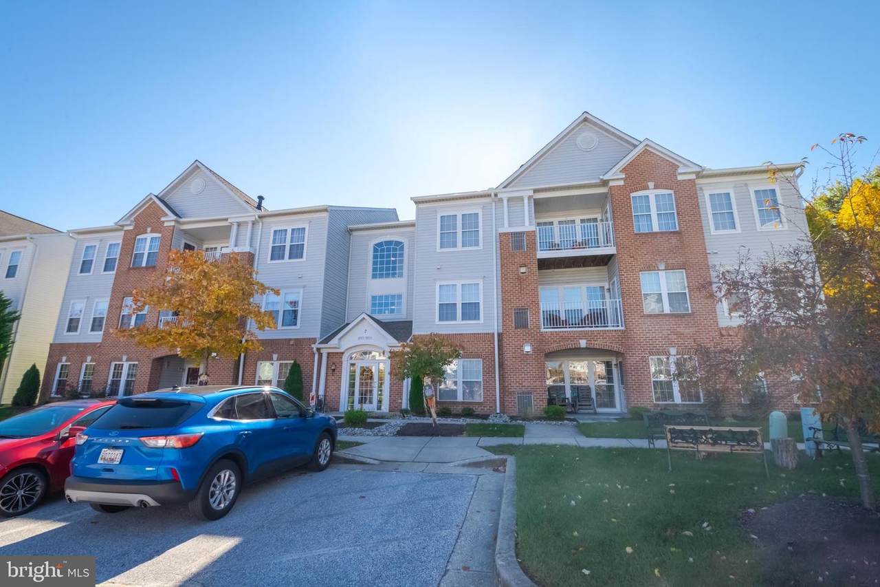9517 Shirewood Court - Photo 1