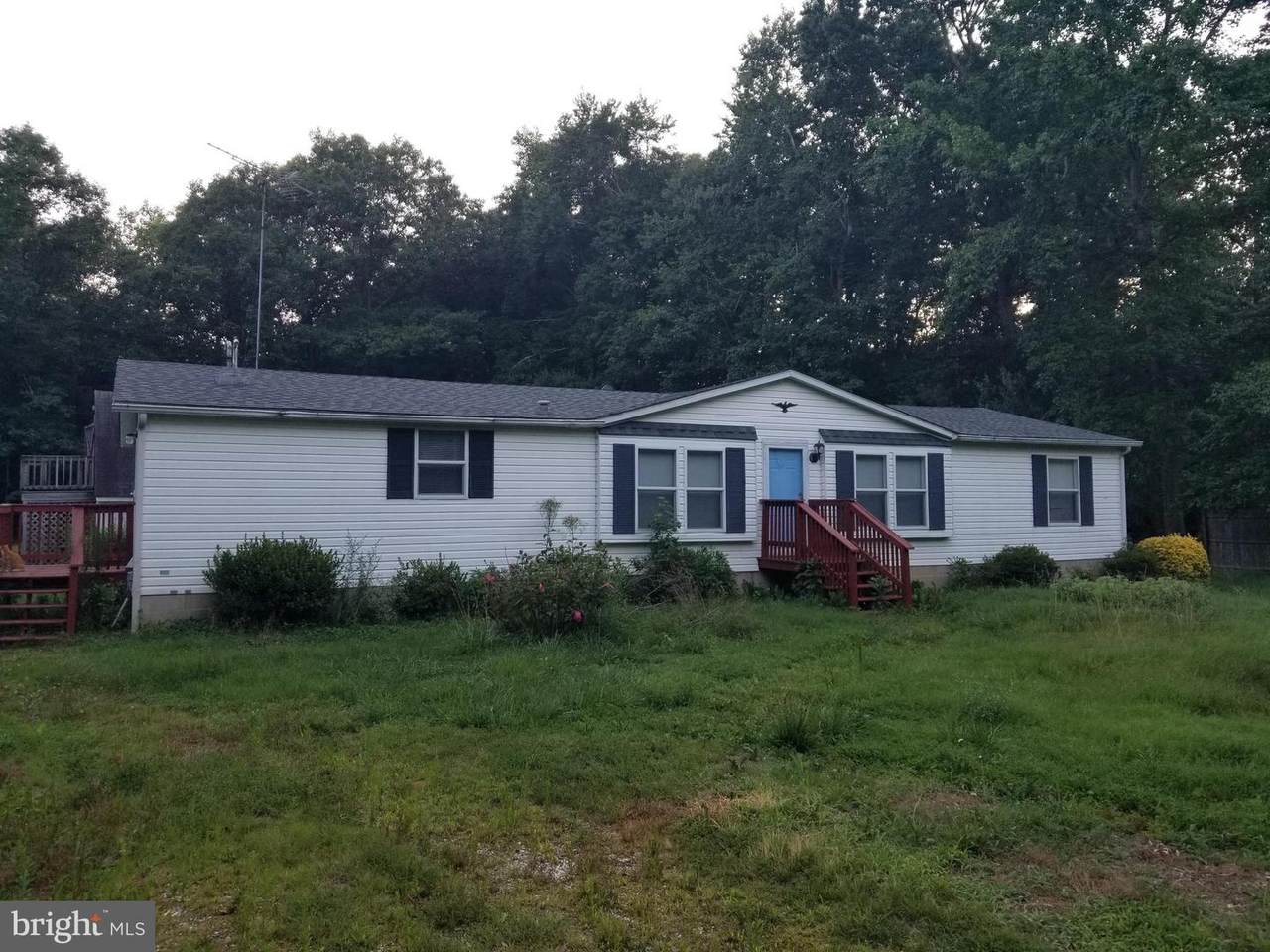 1325 Chandlers Road - Photo 1