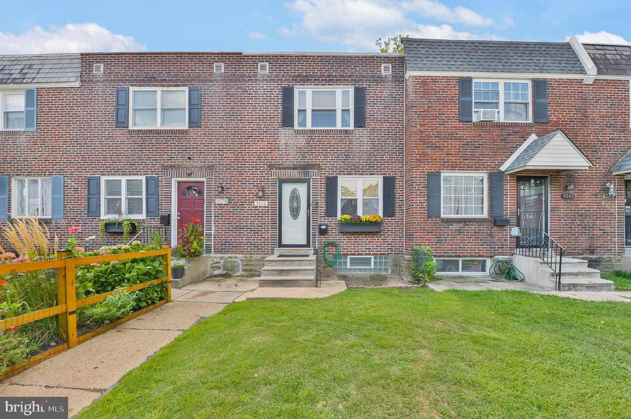 3580 Cresson Street - Photo 1