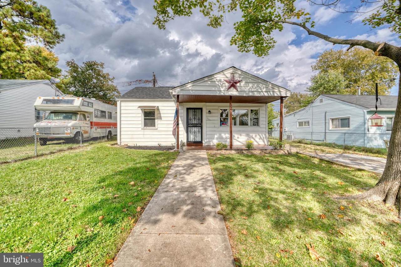 1223 Fuselage Avenue - Photo 1