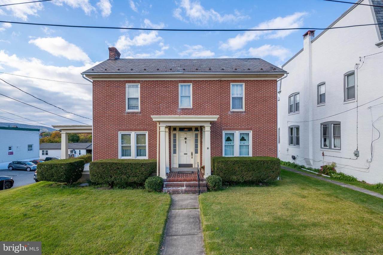 703 State Street - Photo 1