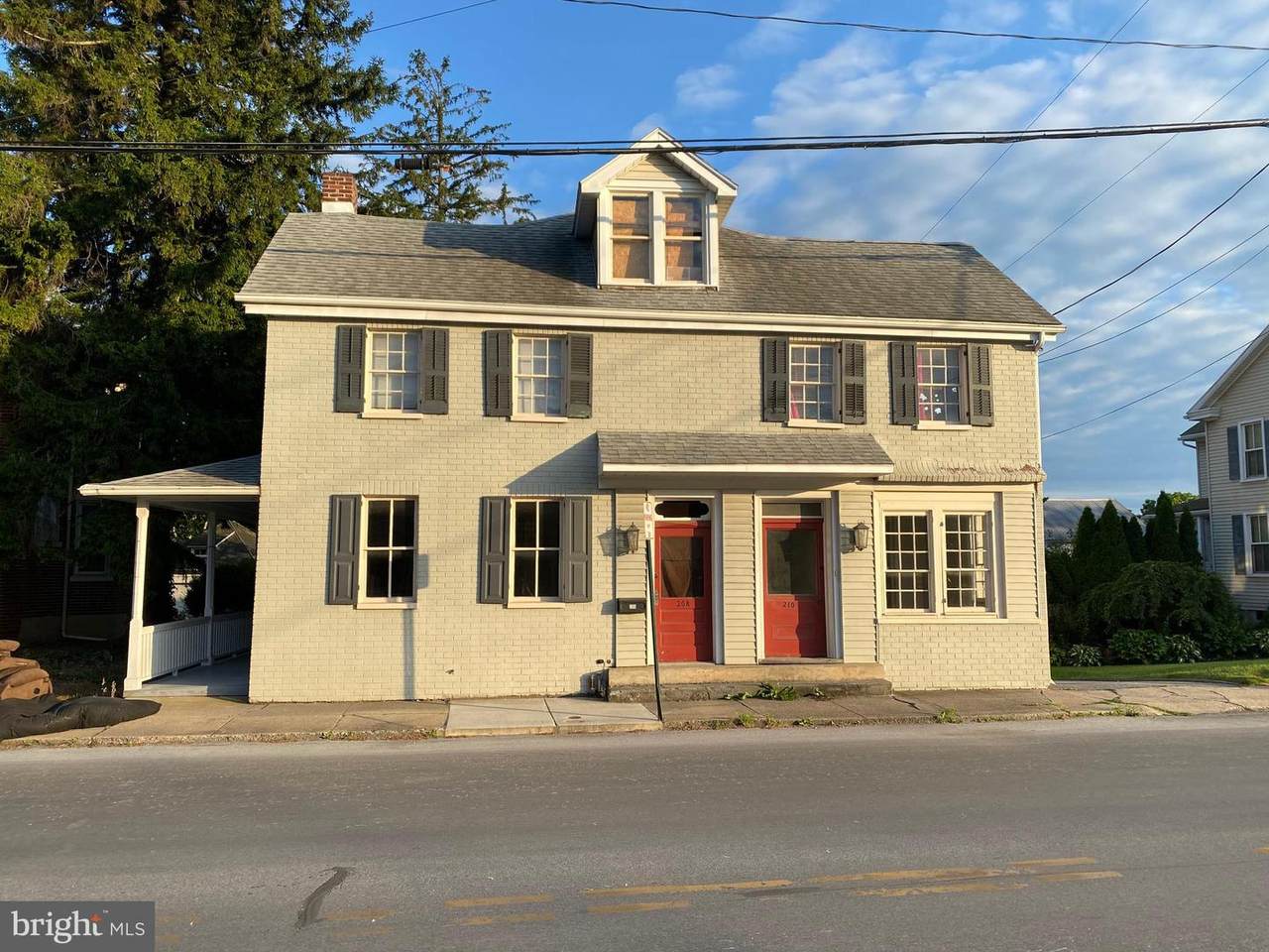 208 Main Street - Photo 1