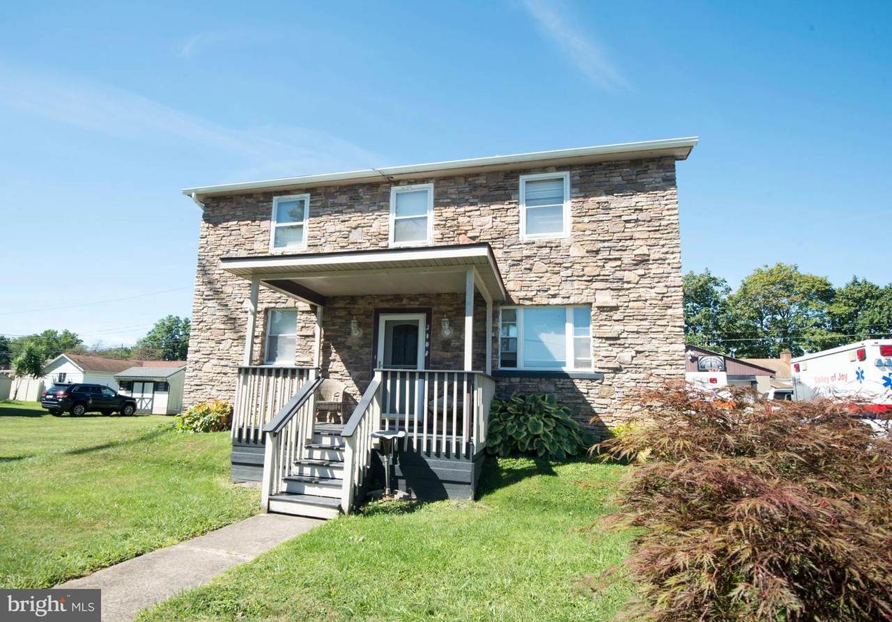 2025 Clermont Street - Photo 1