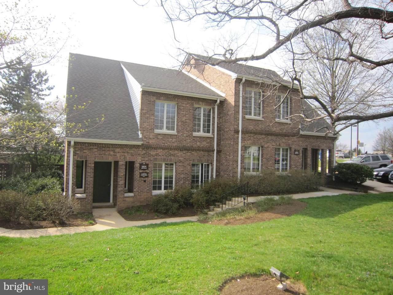 11739 Bowman Green Drive - Photo 1