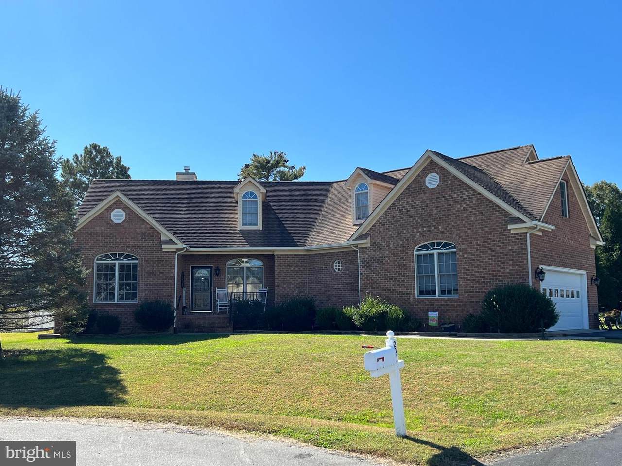 284 Meadow Lane - Photo 1