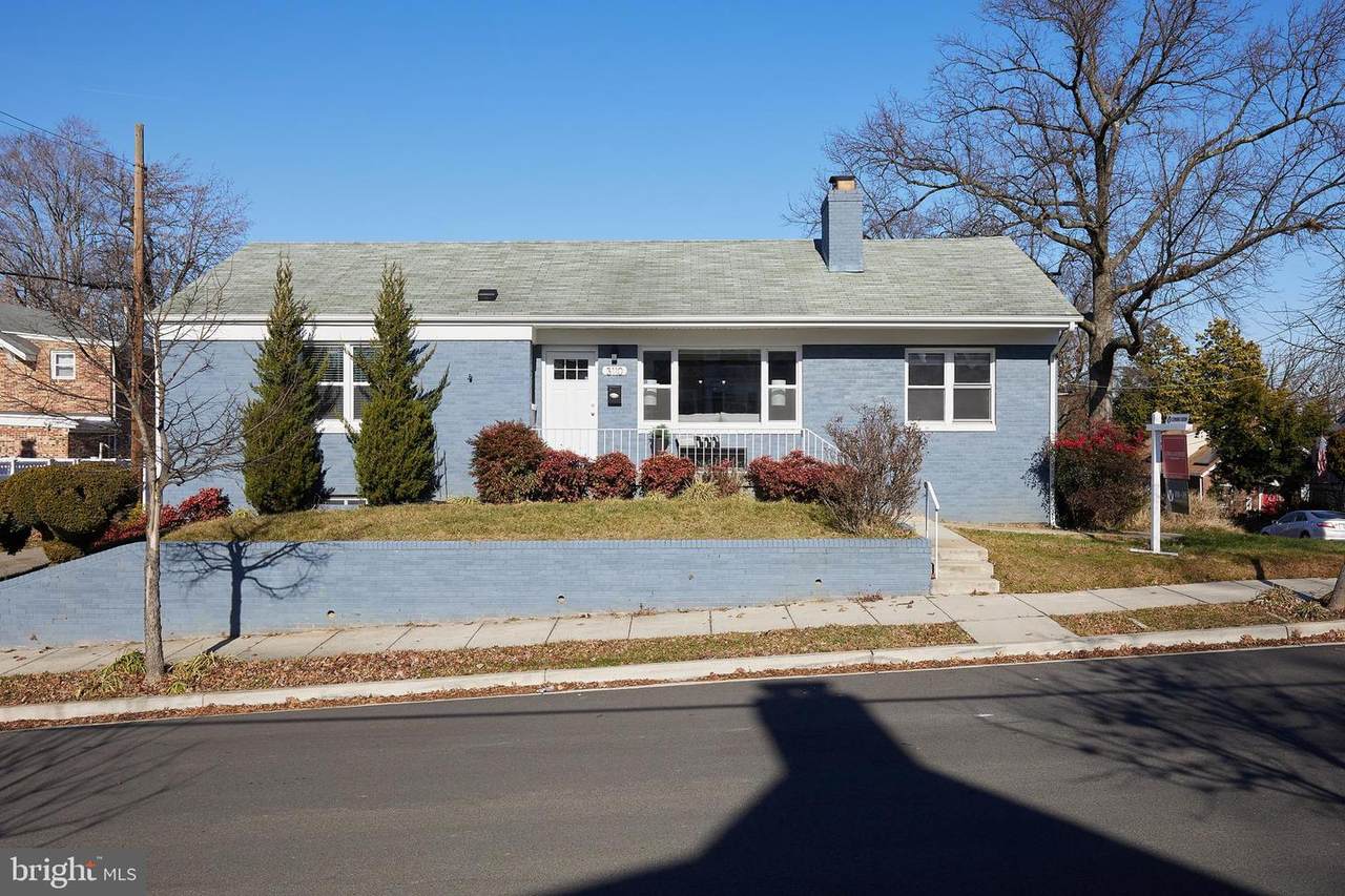 3110 V Place - Photo 1