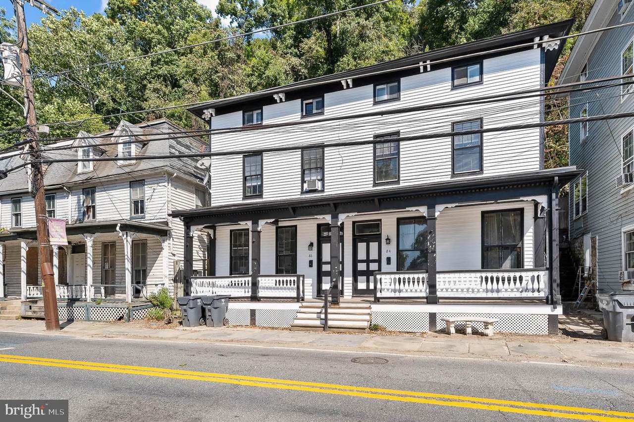 86 Main Street - Photo 1