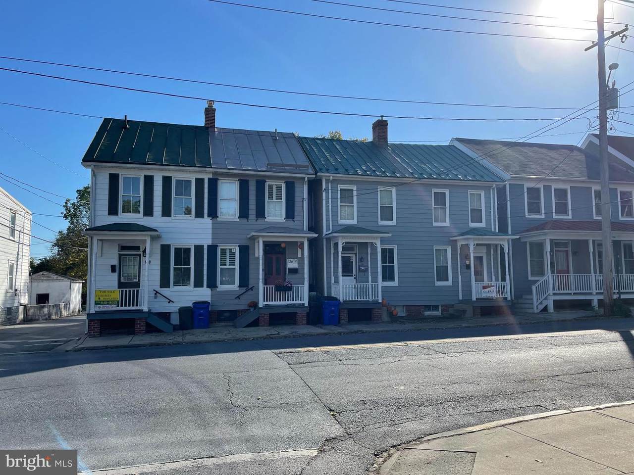 138 5TH Street - Photo 1