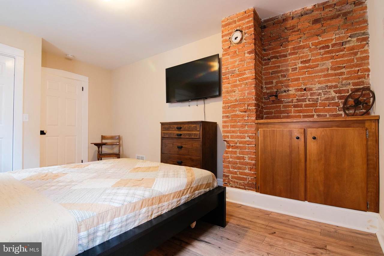 217 Chestnut Street - Photo 1