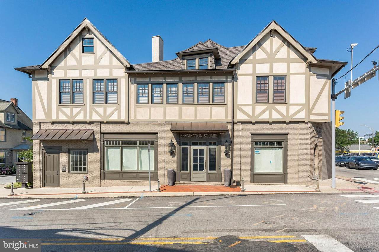 4 Lancaster Avenue - Photo 1