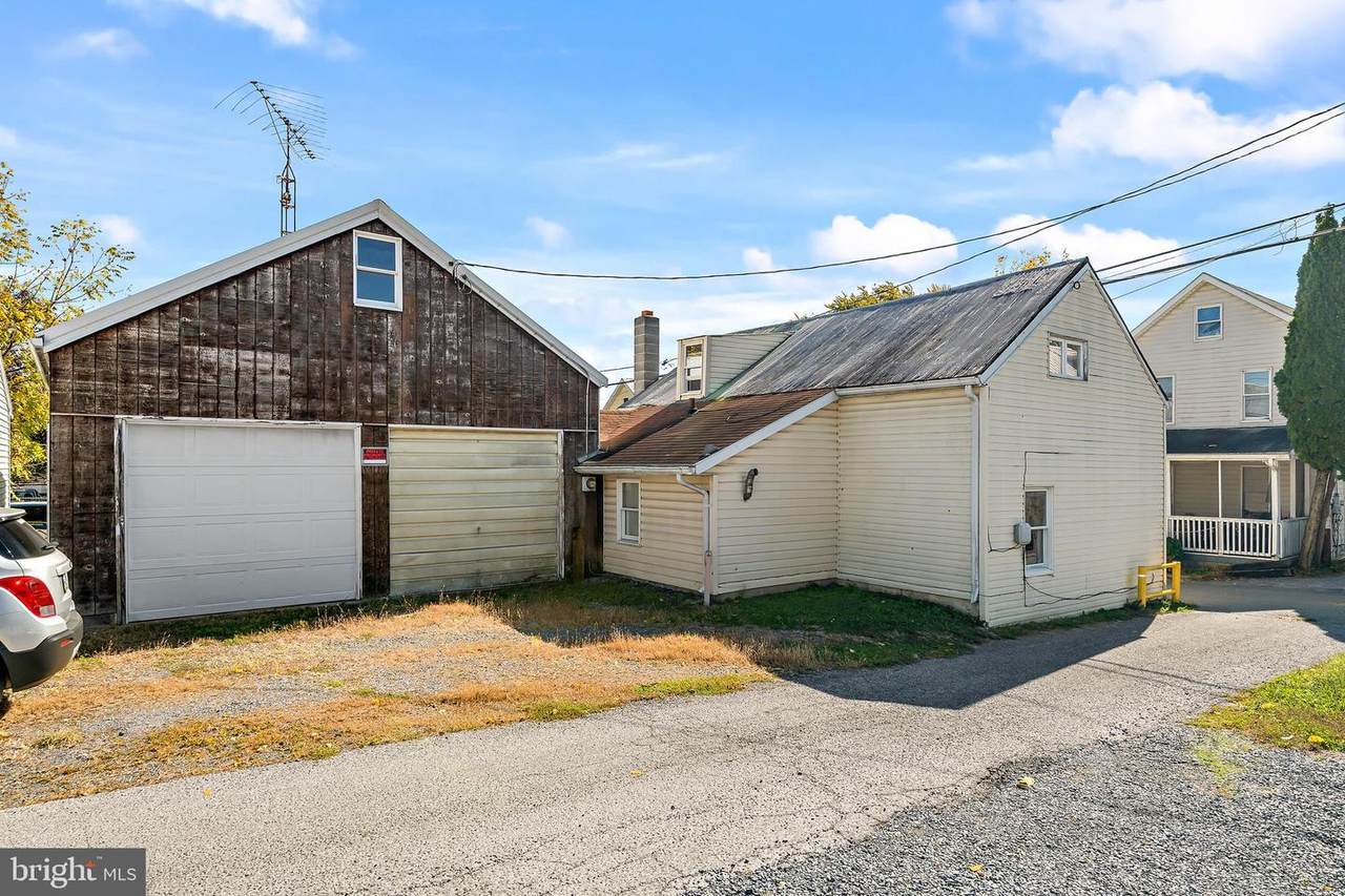 265 Burkhart Avenue - Photo 1