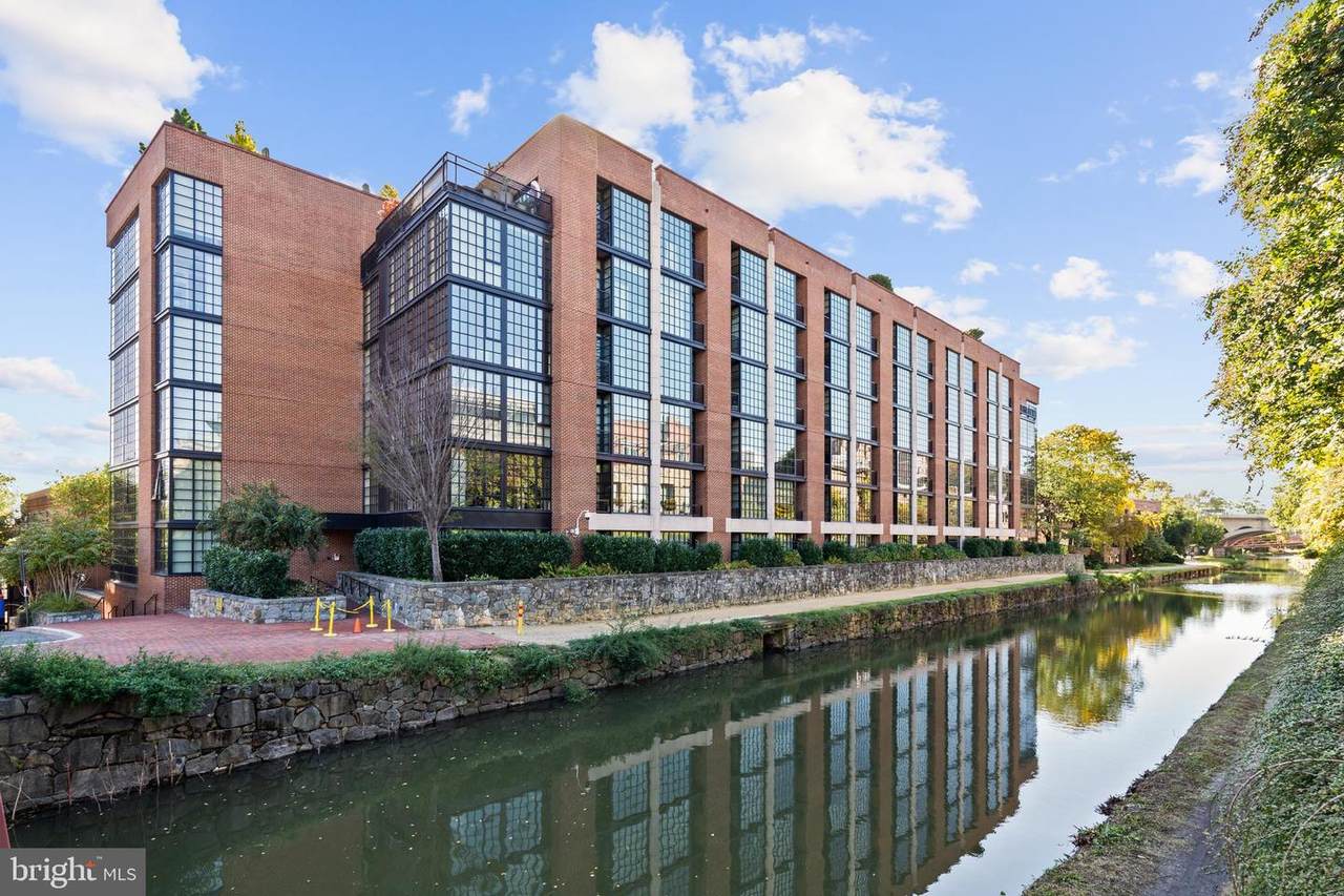 3303 Water Street - Photo 1