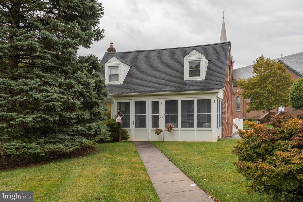 19 Rodney Drive - Photo 1