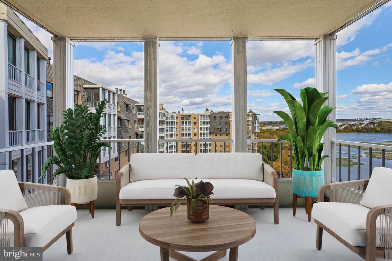 1250 Washington Street - Photo 1
