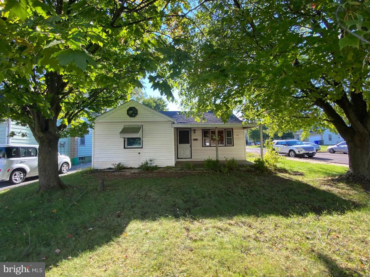 241 Berks Street - Photo 1