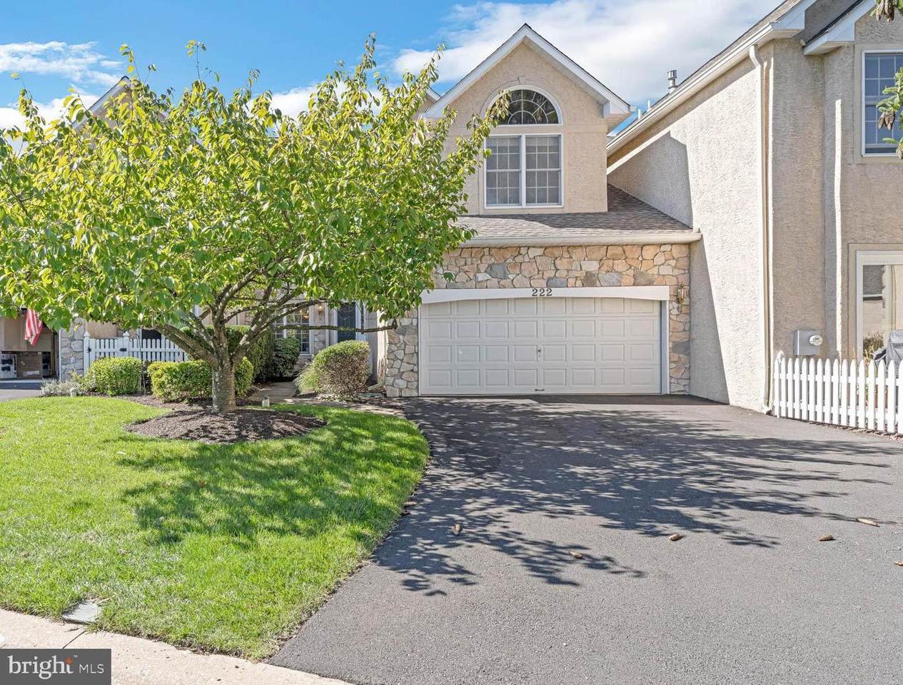 222 Winged Foot Drive - Photo 1