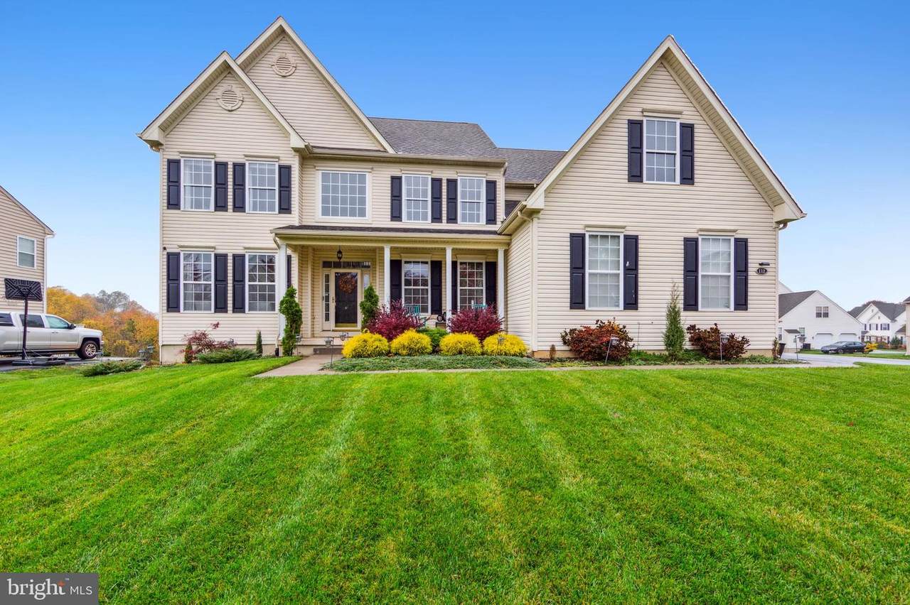 112 Cyprus Lane - Photo 1