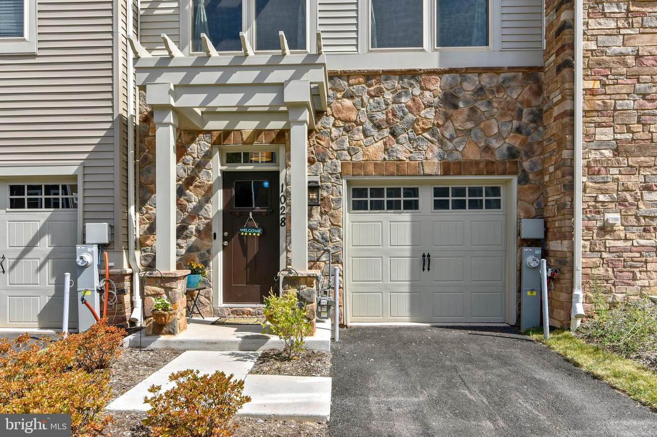 1028 Edenberry Way - Photo 1