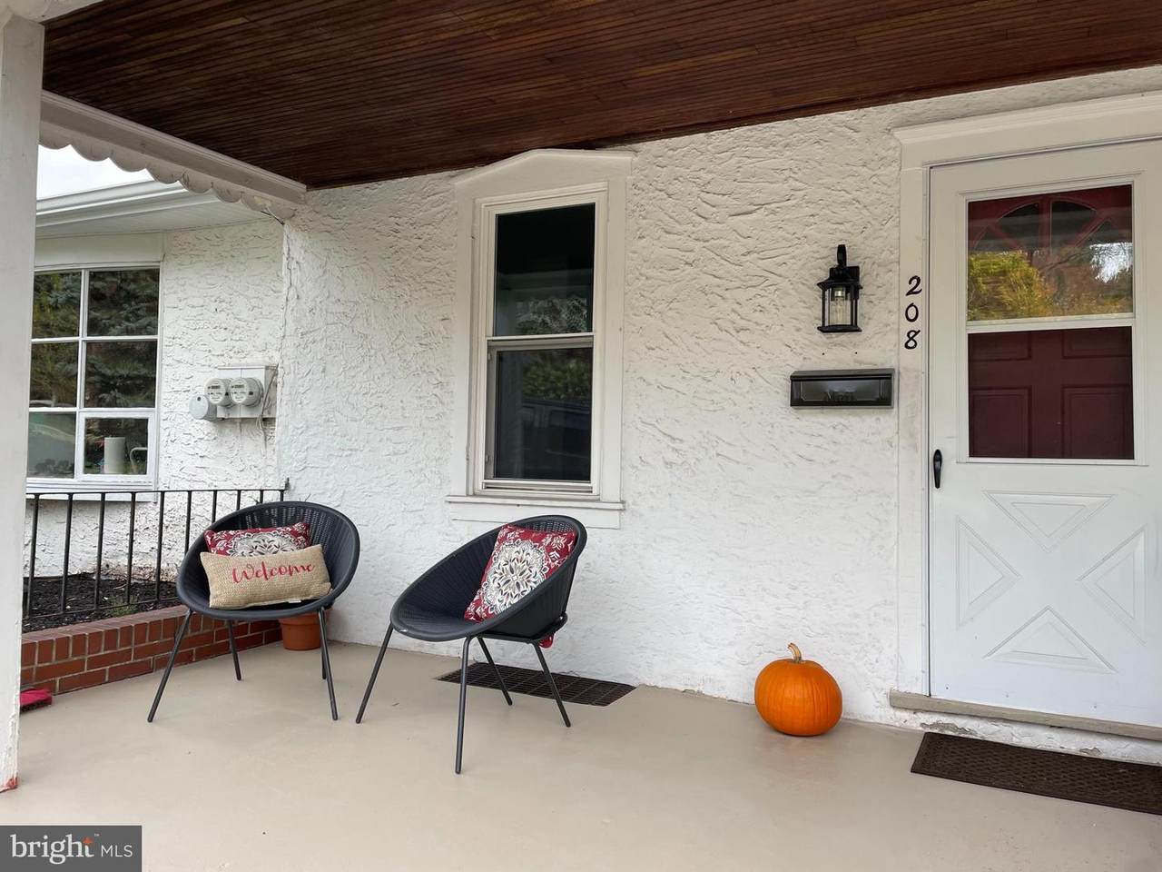 208 Summer Street - Photo 1