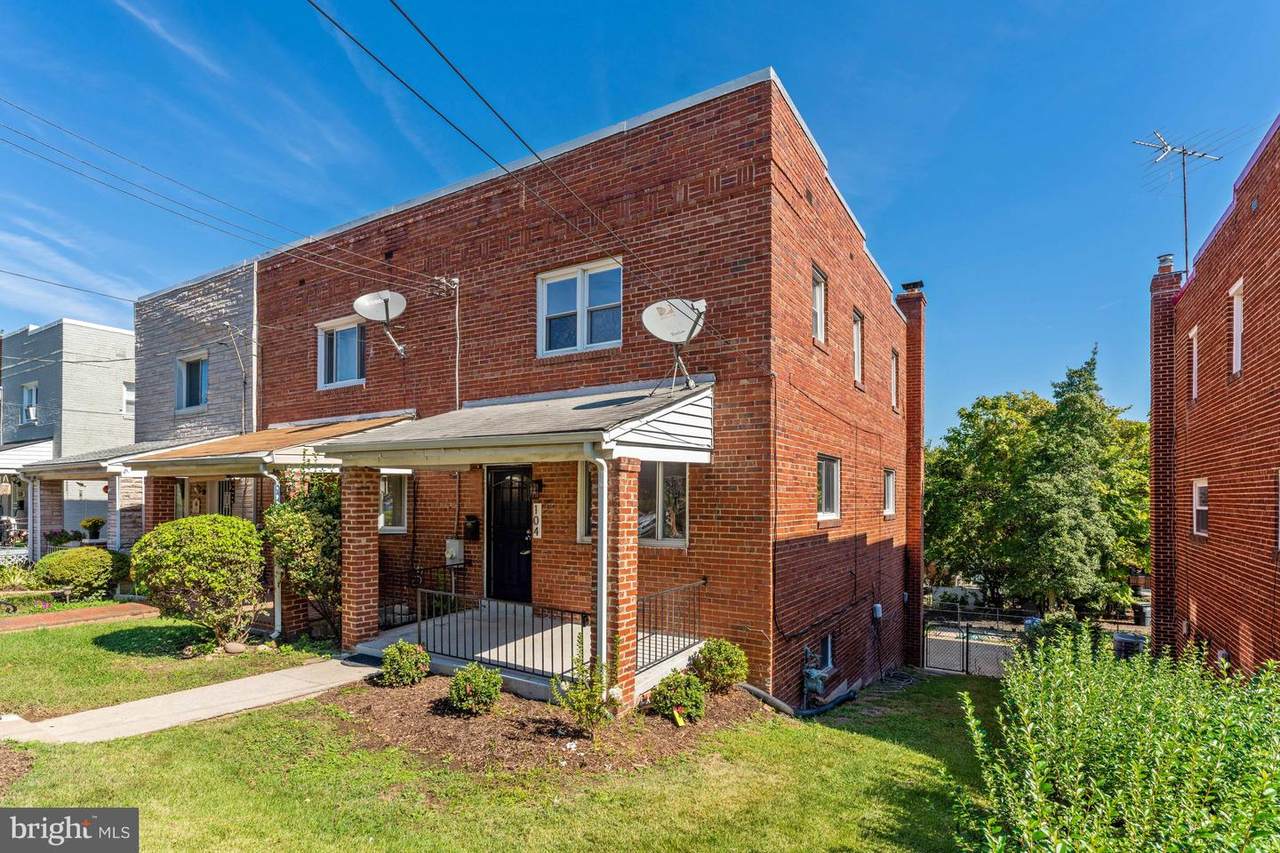 104 54TH Street - Photo 1