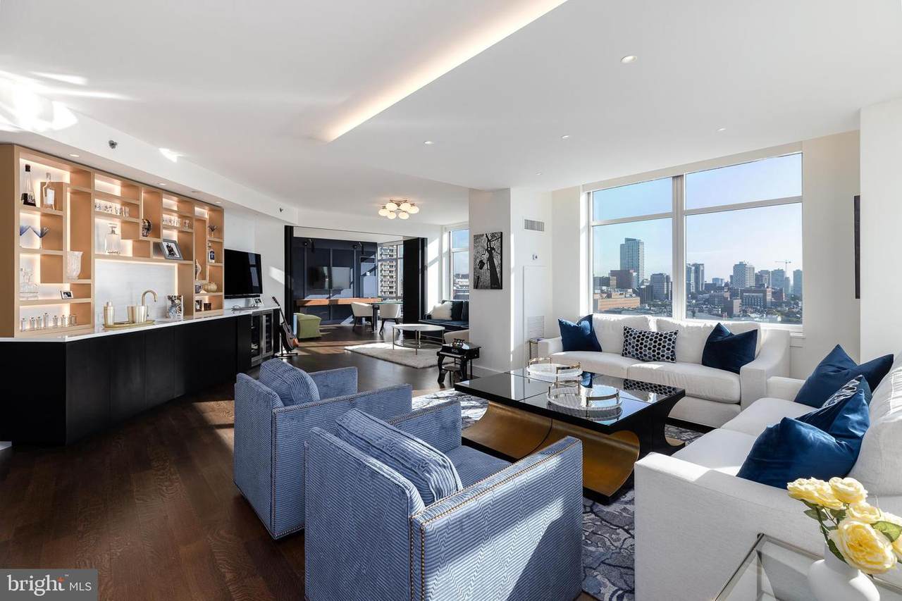 440 Broad Street - Photo 1