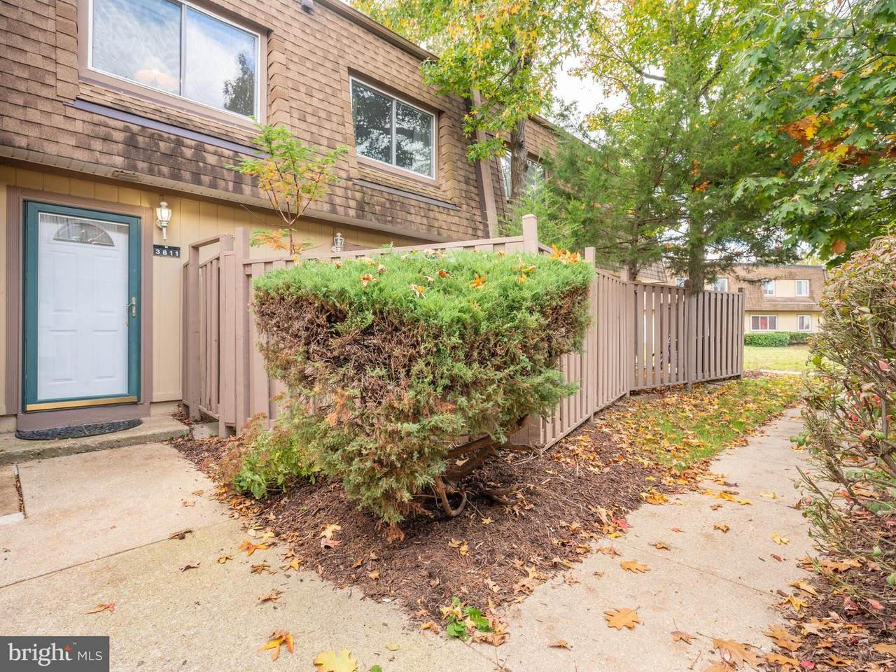 3811 Burlingame Place - Photo 1