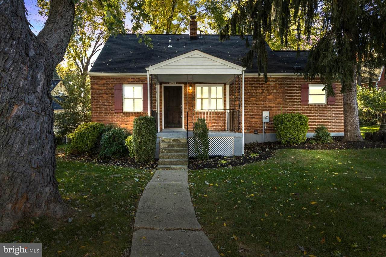 7133 Oakland Avenue - Photo 1