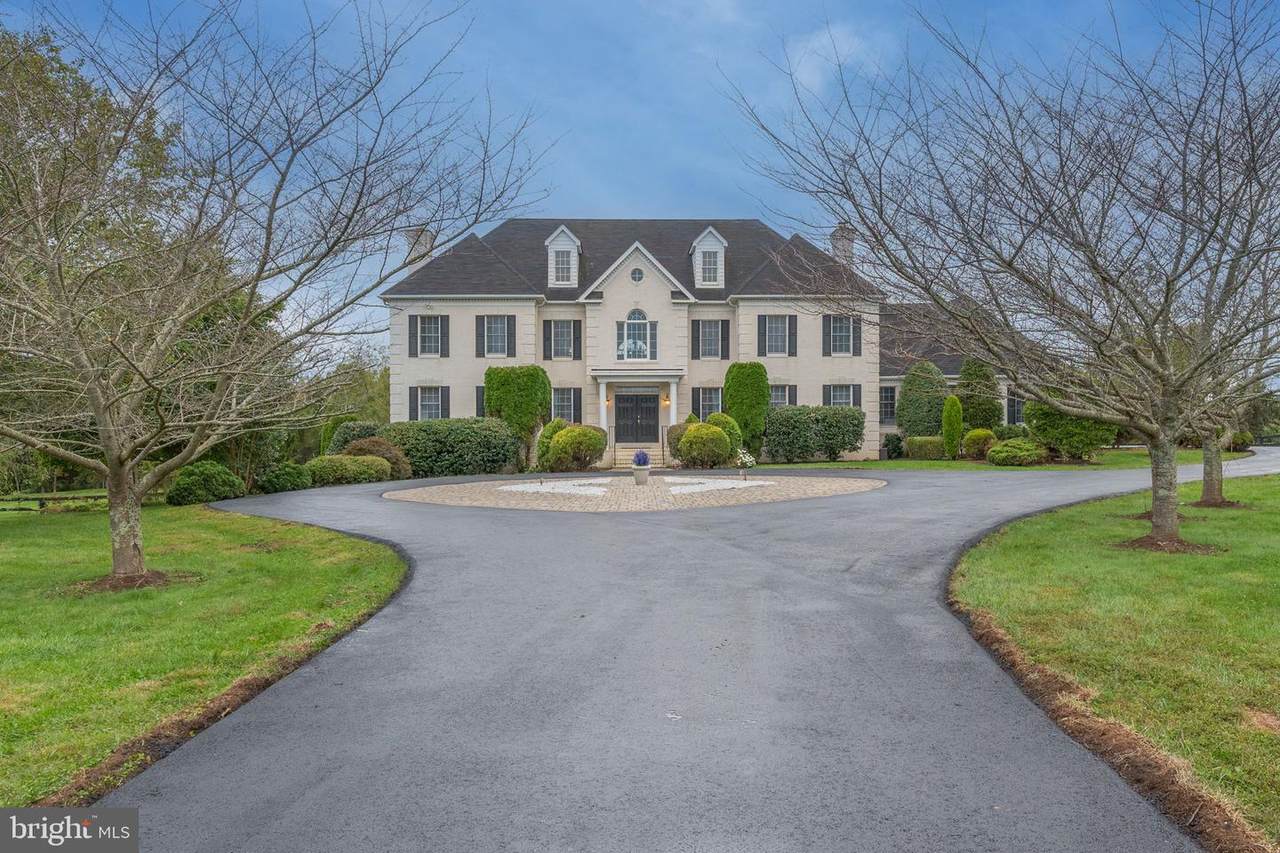 40465 Amanda Court - Photo 1