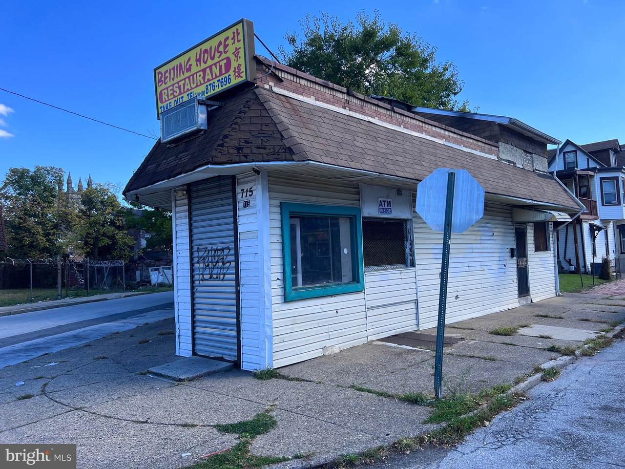 715 Parker Street - Photo 1