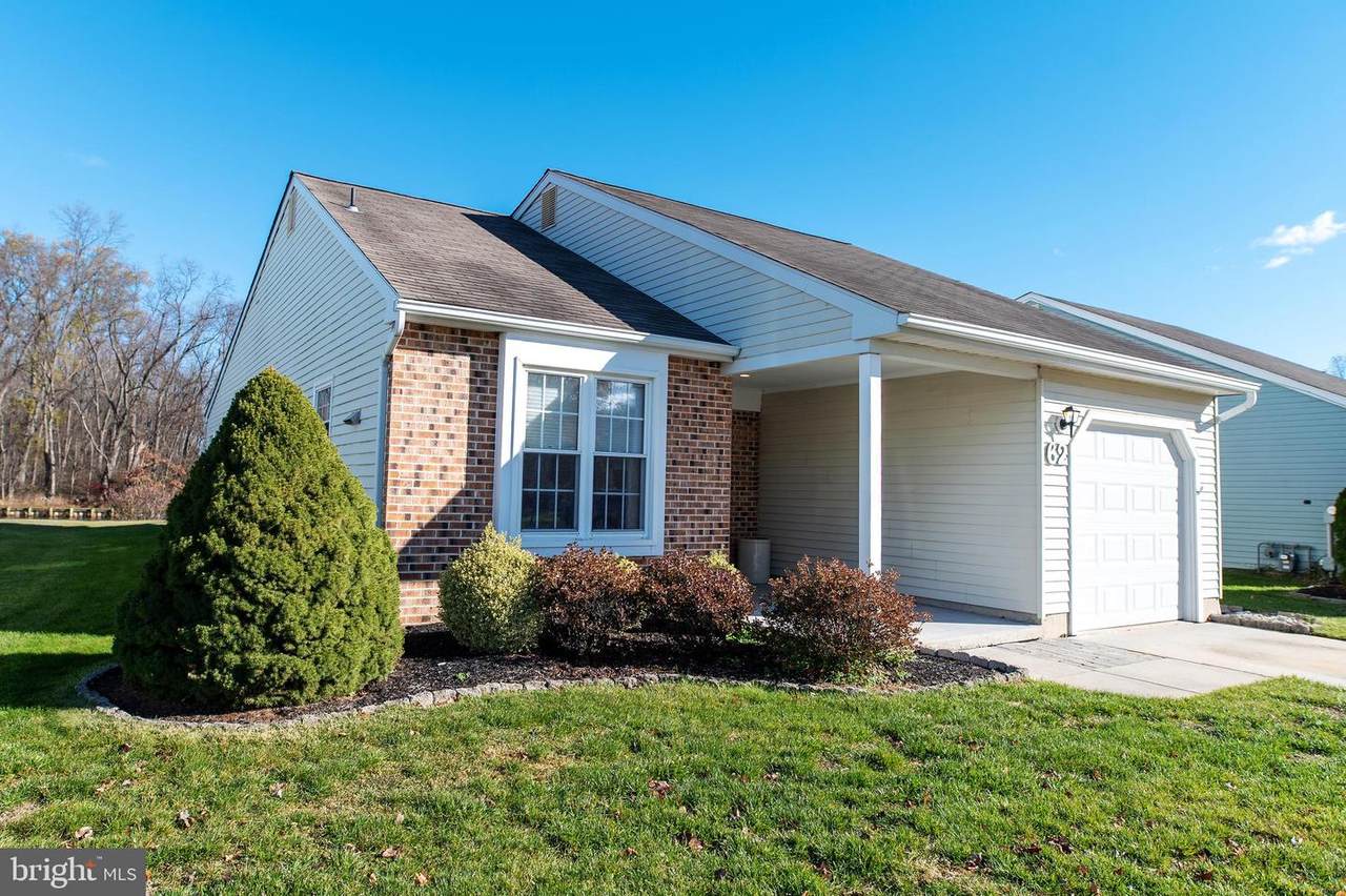 62 Bastian Drive - Photo 1