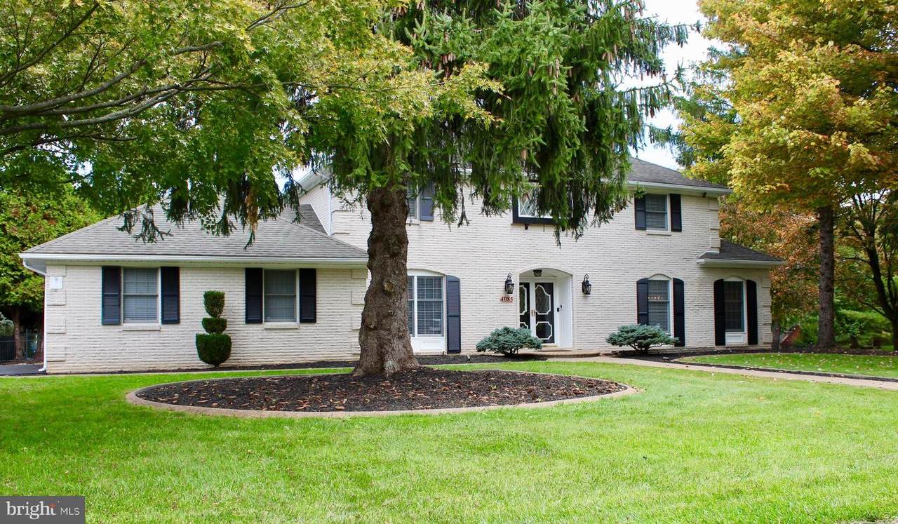 4085 Pheasant Court - Photo 1