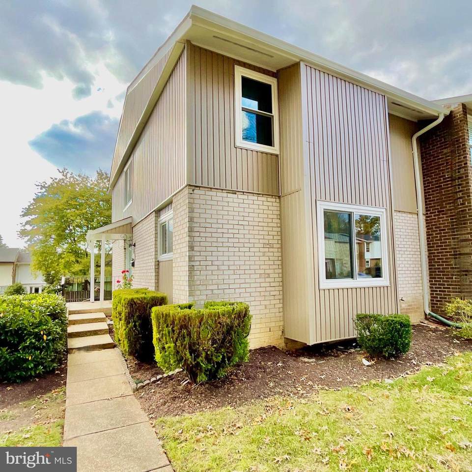 10081 Campus Way - Photo 1