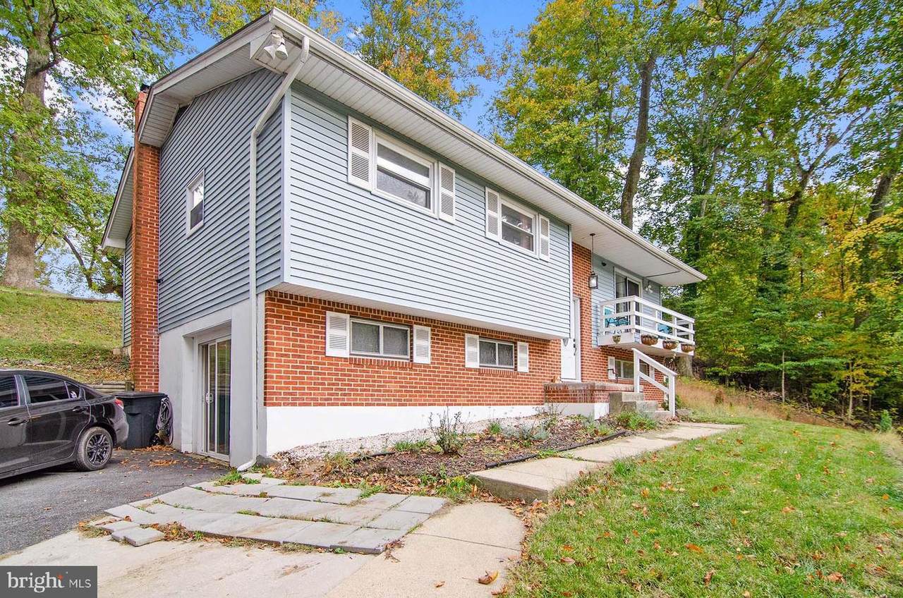 5422 Dogwood Road - Photo 1