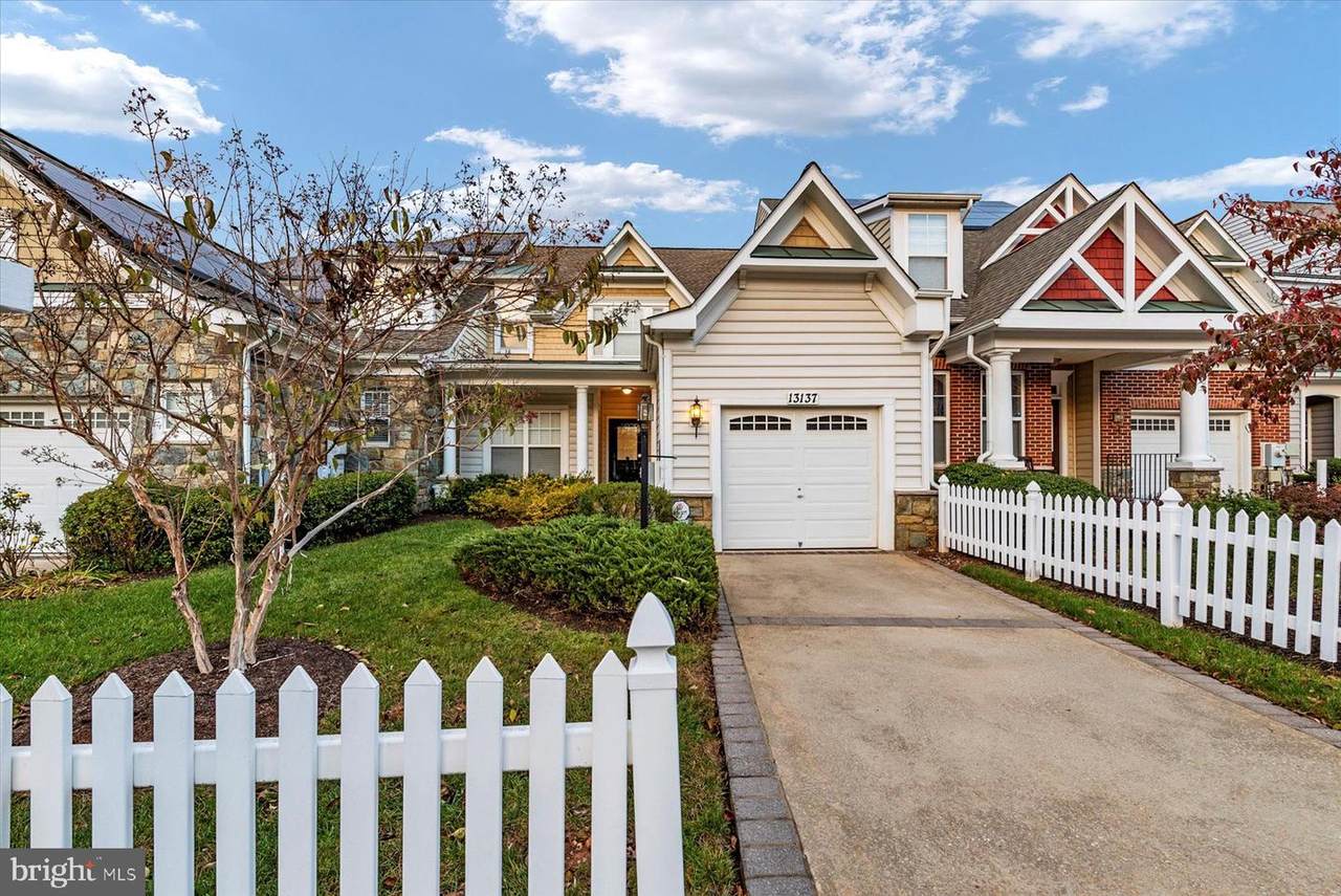 13137 Brooktree Lane - Photo 1
