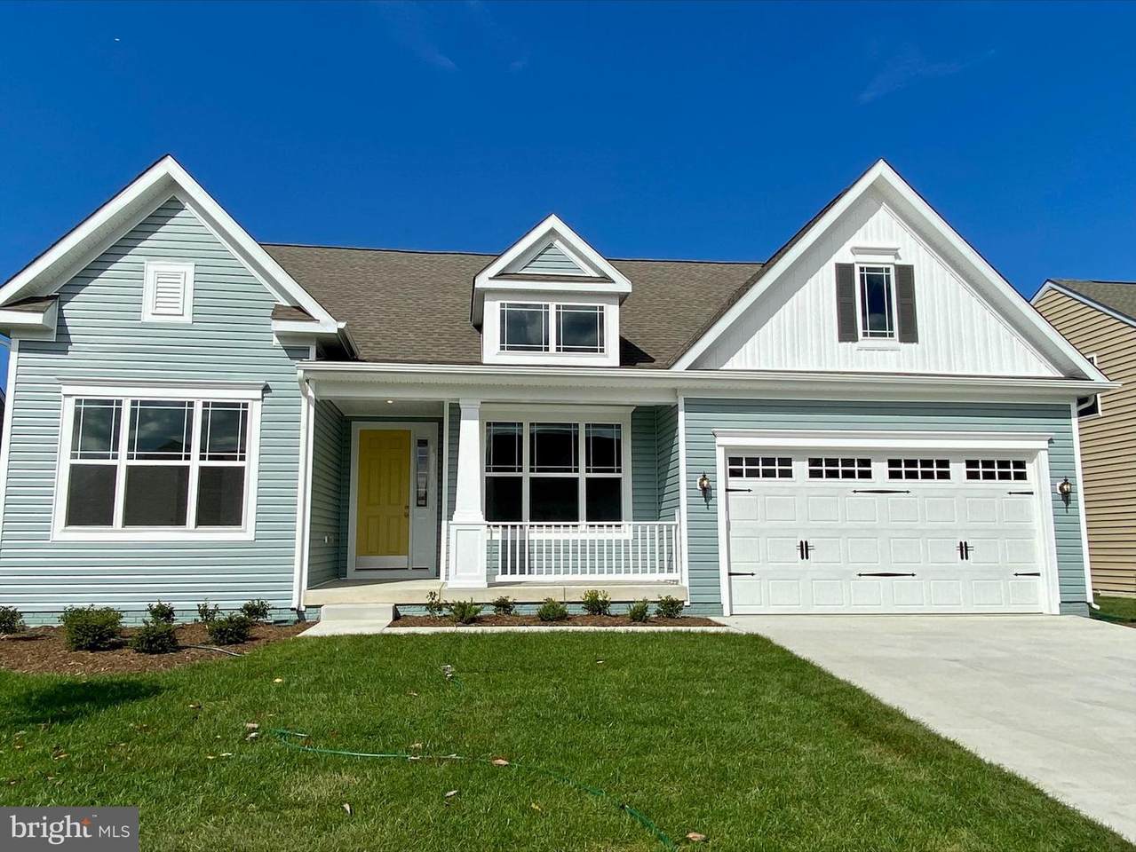 21239 Dauphine Street - Photo 1