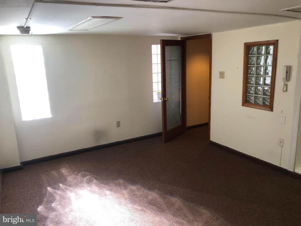 407 10TH Street - Photo 1